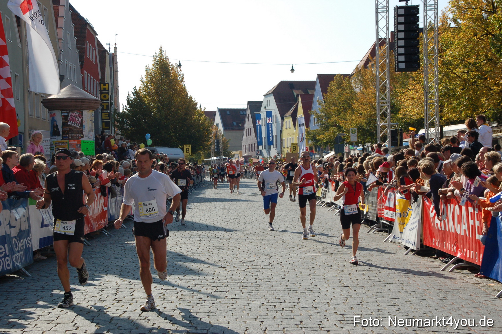 0053 Zieleinlauf Rathaus Neumarkt 160907