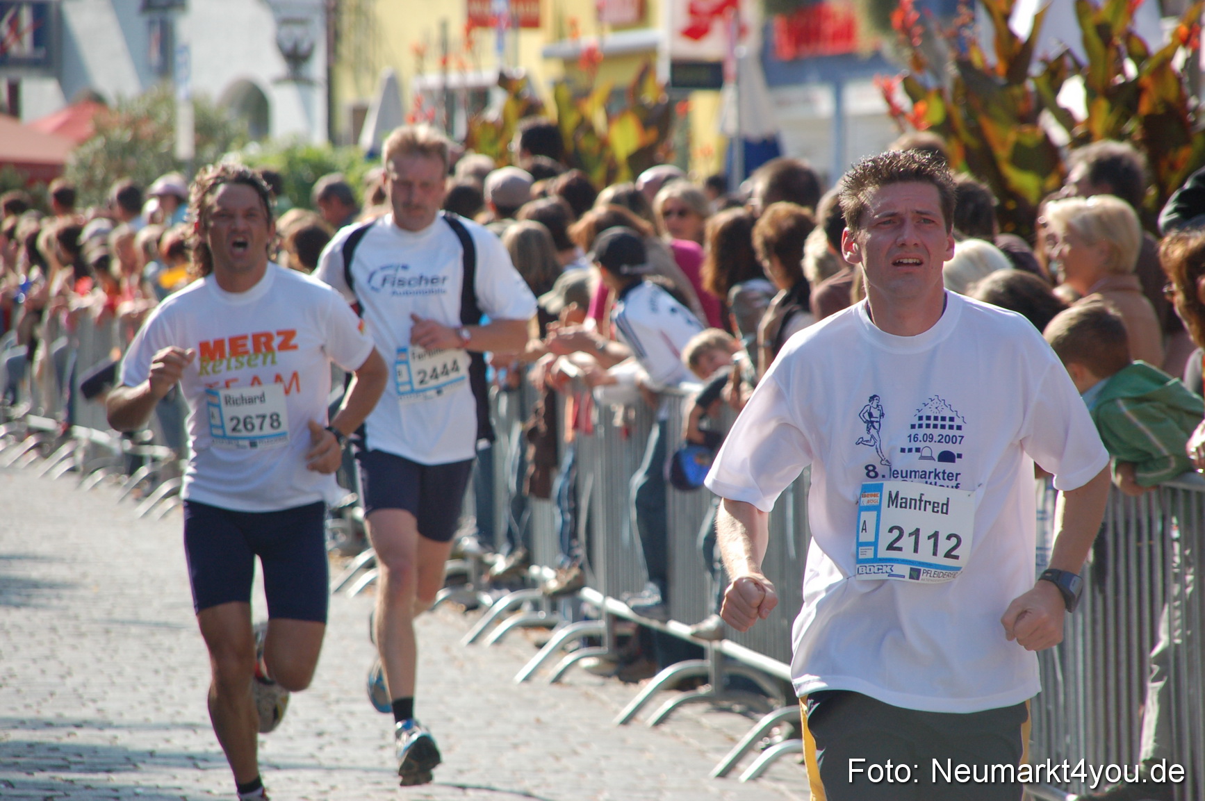 0066 Zieleinlauf Rathaus Neumarkt 160907