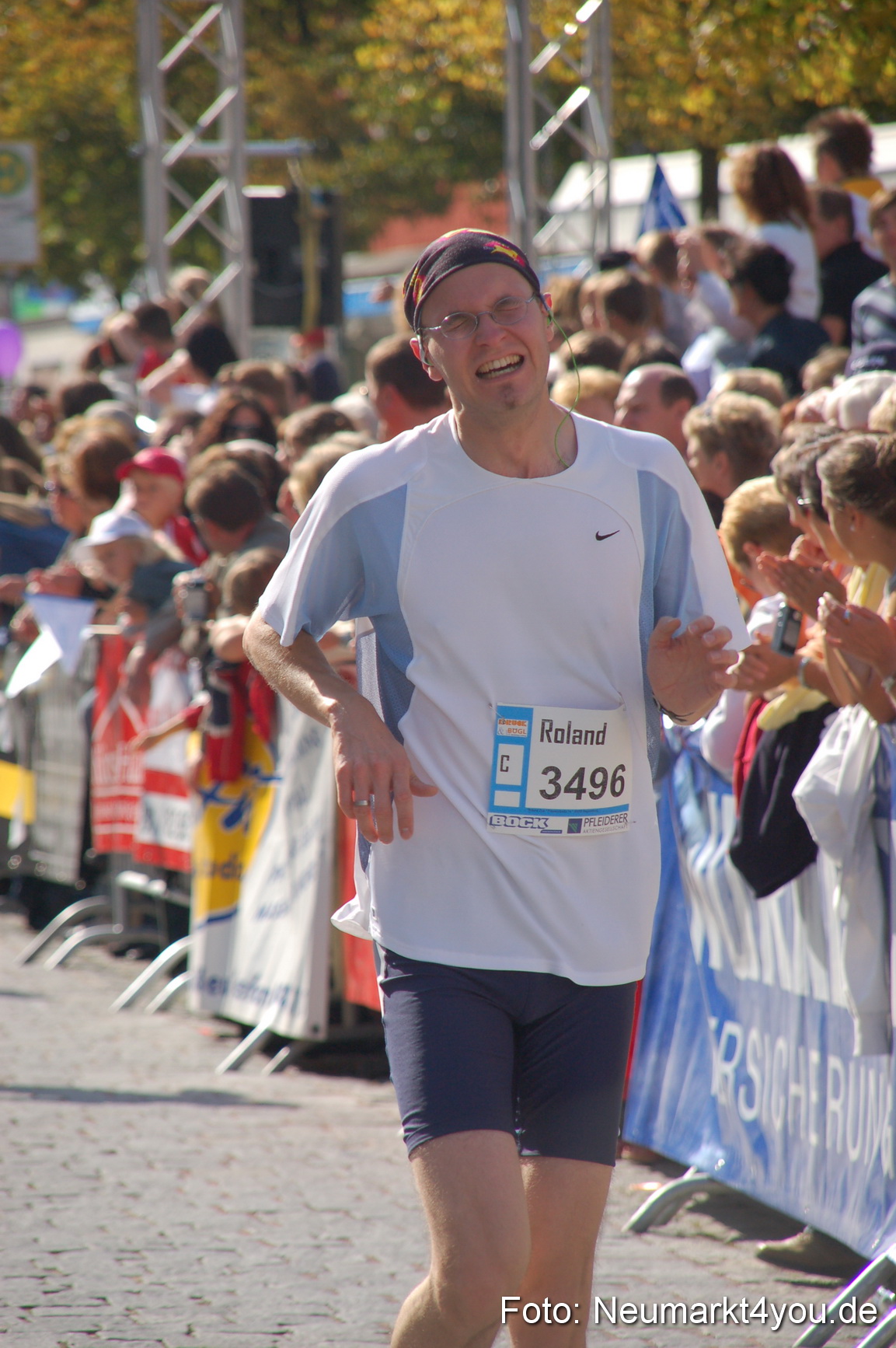 0081 Zieleinlauf Rathaus Neumarkt 160907