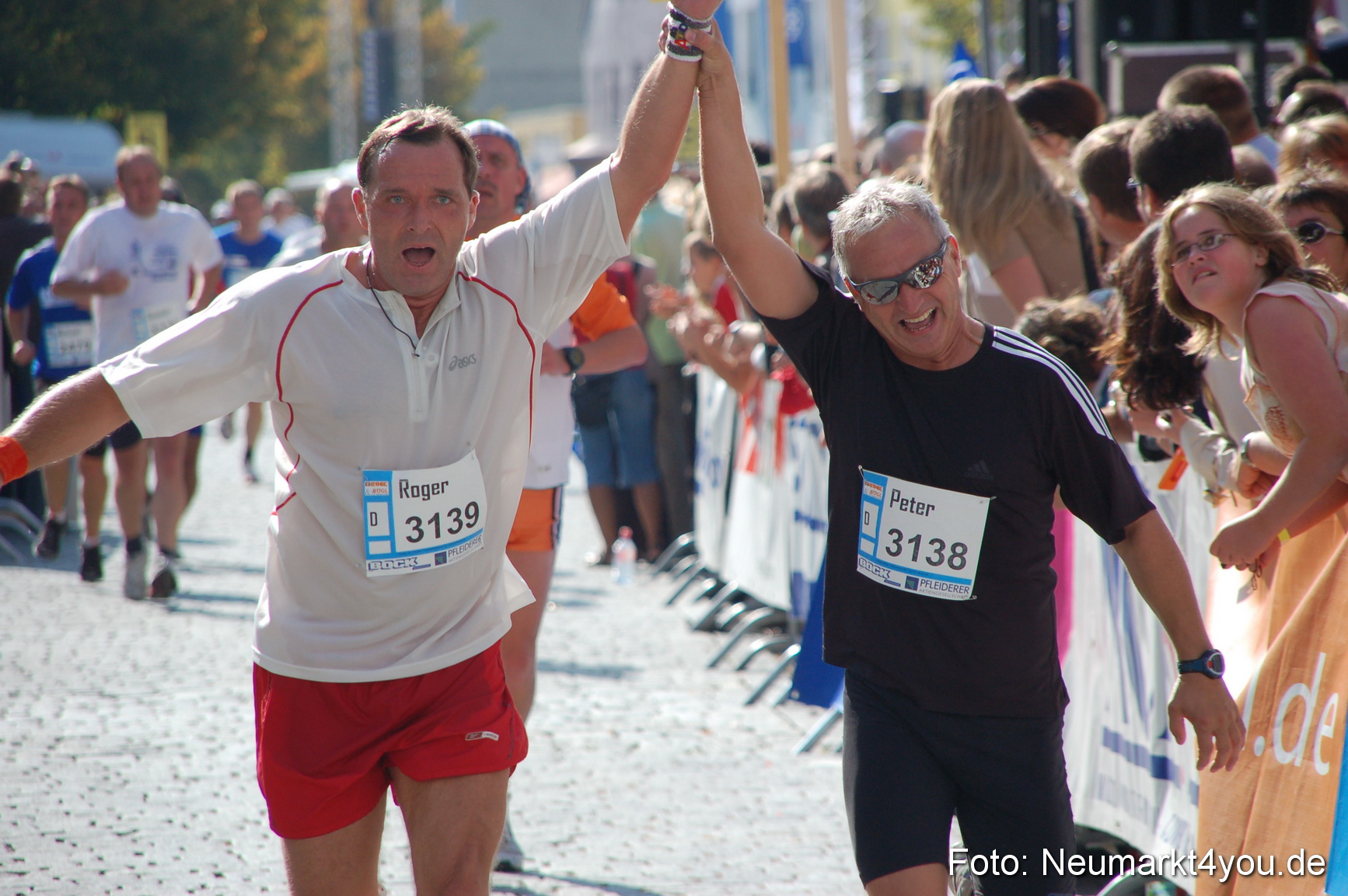 0088 Zieleinlauf Rathaus Neumarkt 160907