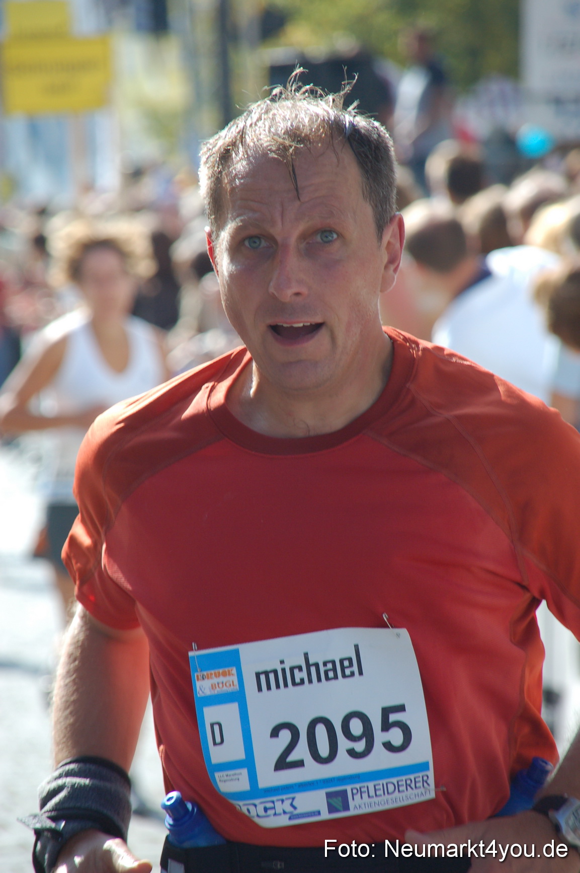 0098 Zieleinlauf Rathaus Neumarkt 160907