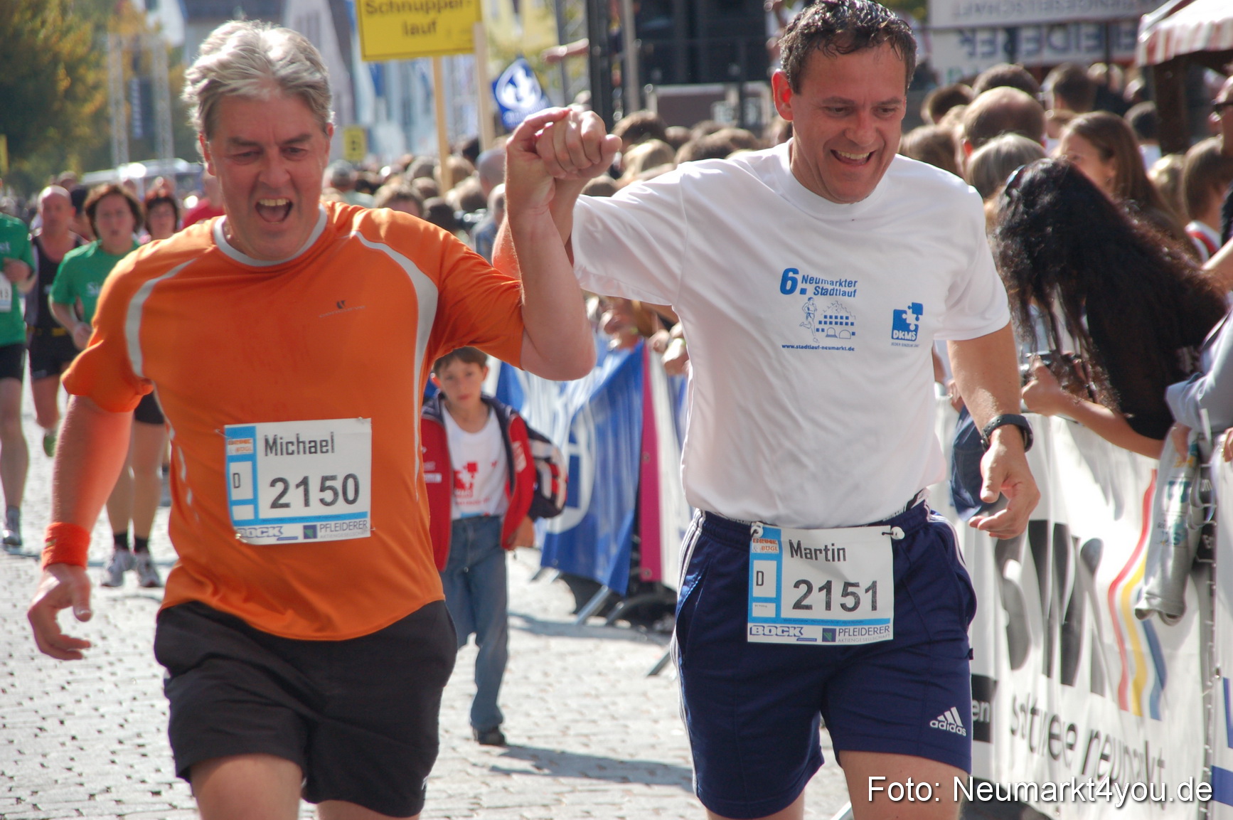 0099 Zieleinlauf Rathaus Neumarkt 160907