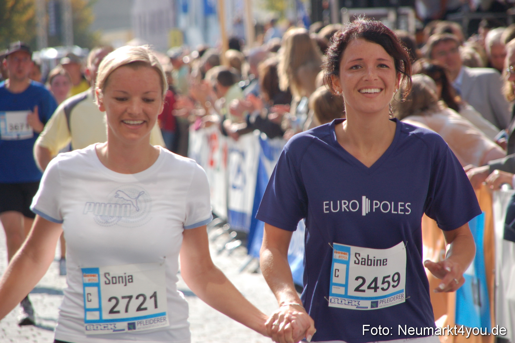0103 Zieleinlauf Rathaus Neumarkt 160907