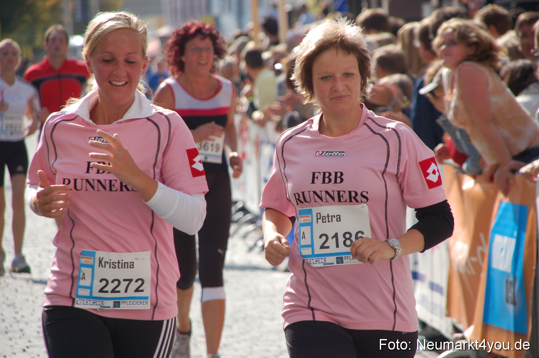0107 Zieleinlauf Rathaus Neumarkt 160907