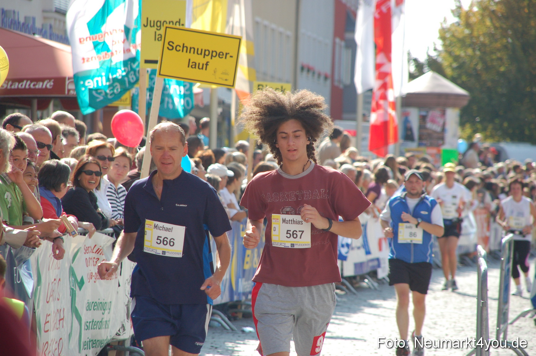0108 Zieleinlauf Rathaus Neumarkt 160907