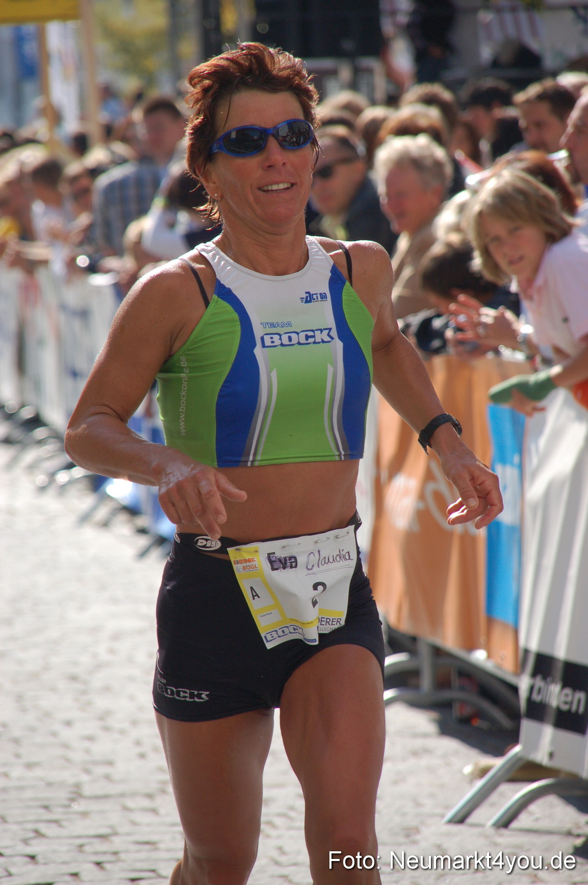 0126 Zieleinlauf Rathaus Neumarkt 160907