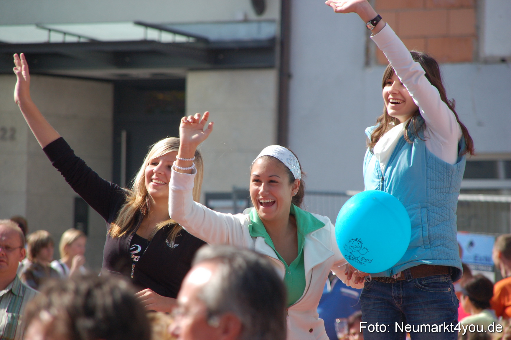 0139 Zieleinlauf Rathaus Neumarkt 160907