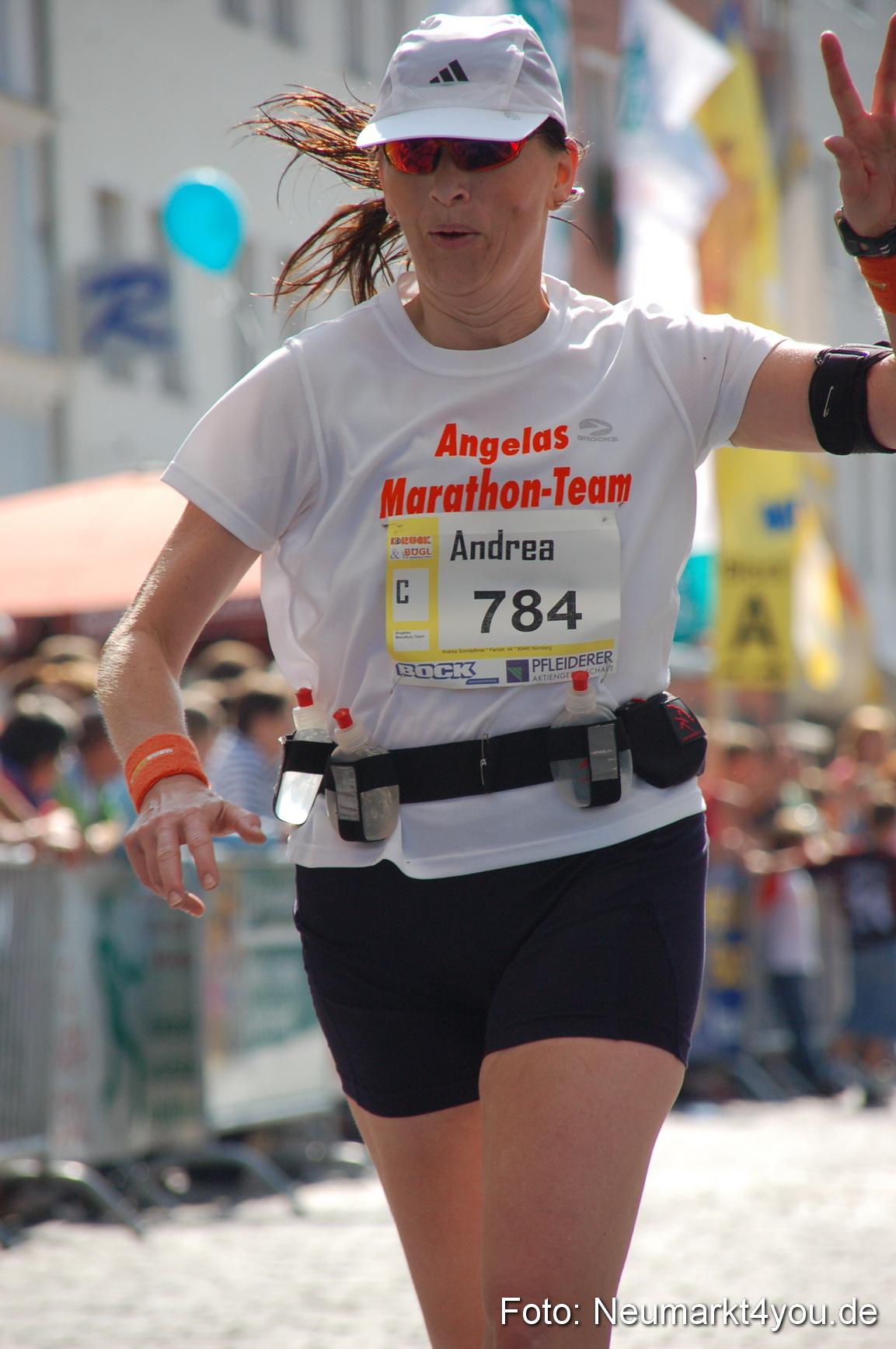 0152 Zieleinlauf Rathaus Neumarkt 160907