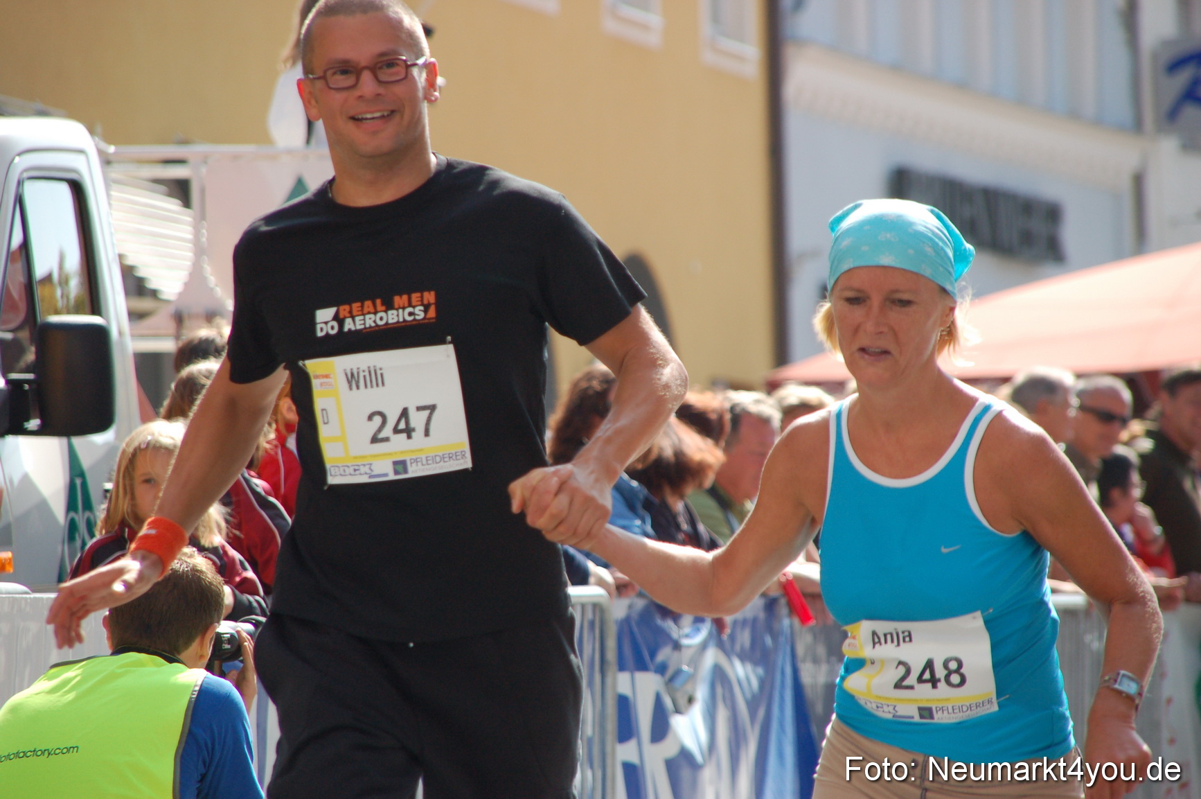 0155 Zieleinlauf Rathaus Neumarkt 160907