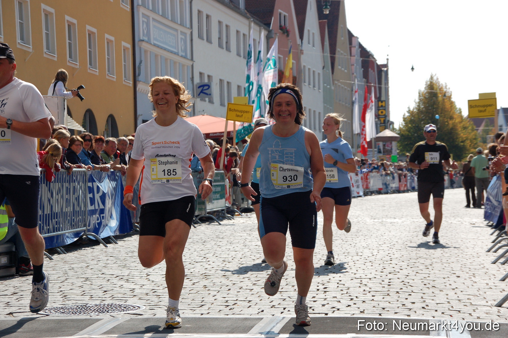0157 Zieleinlauf Rathaus Neumarkt 160907