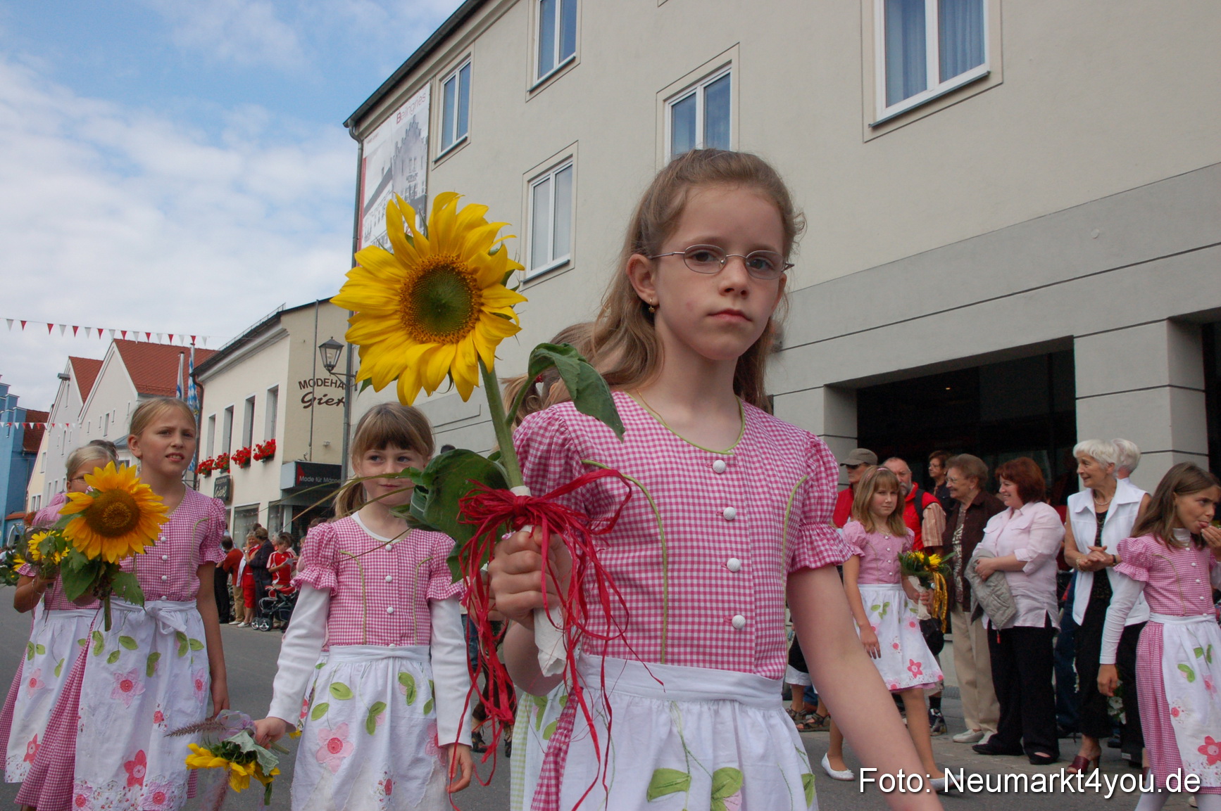 0070 Volksfestzug Beilngries 020907