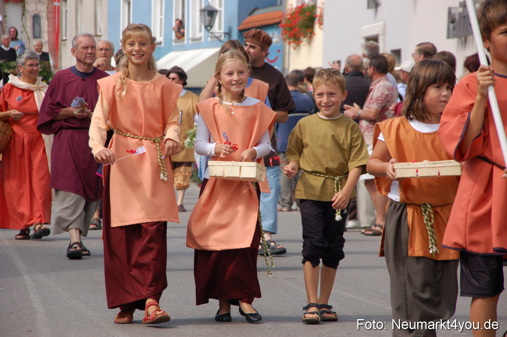0082 Volksfestzug Beilngries 020907