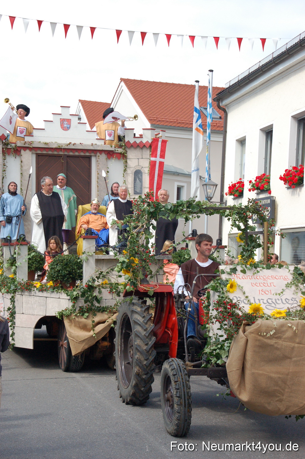 0093 Volksfestzug Beilngries 020907