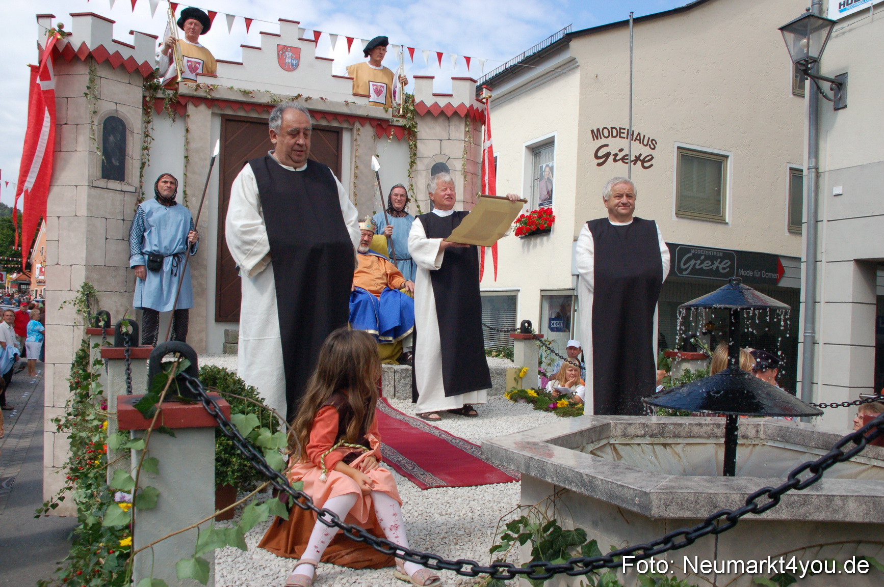 0098 Volksfestzug Beilngries 020907