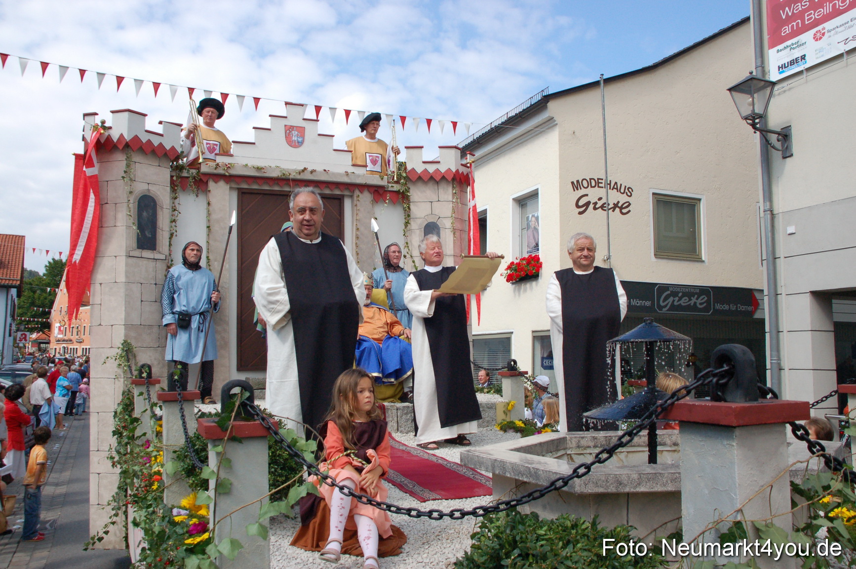 0104 Volksfestzug Beilngries 020907