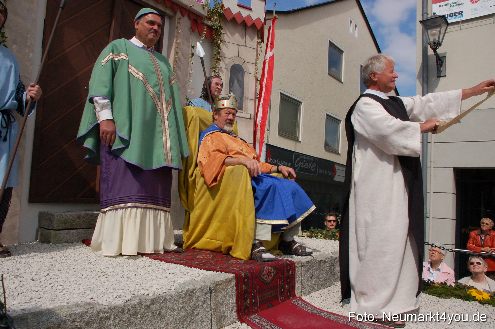 0111 Volksfestzug Beilngries 020907