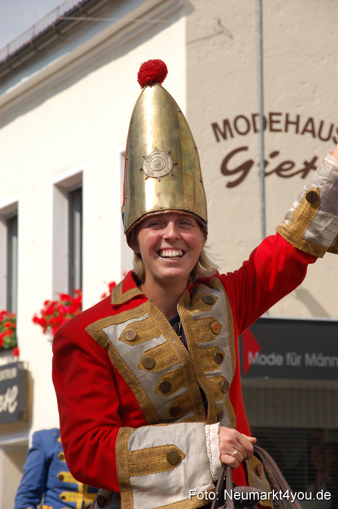 0119 Volksfestzug Beilngries 020907