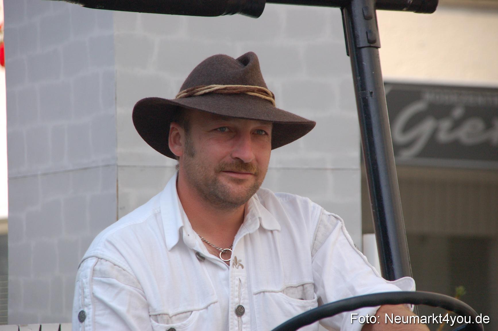 0127 Volksfestzug Beilngries 020907