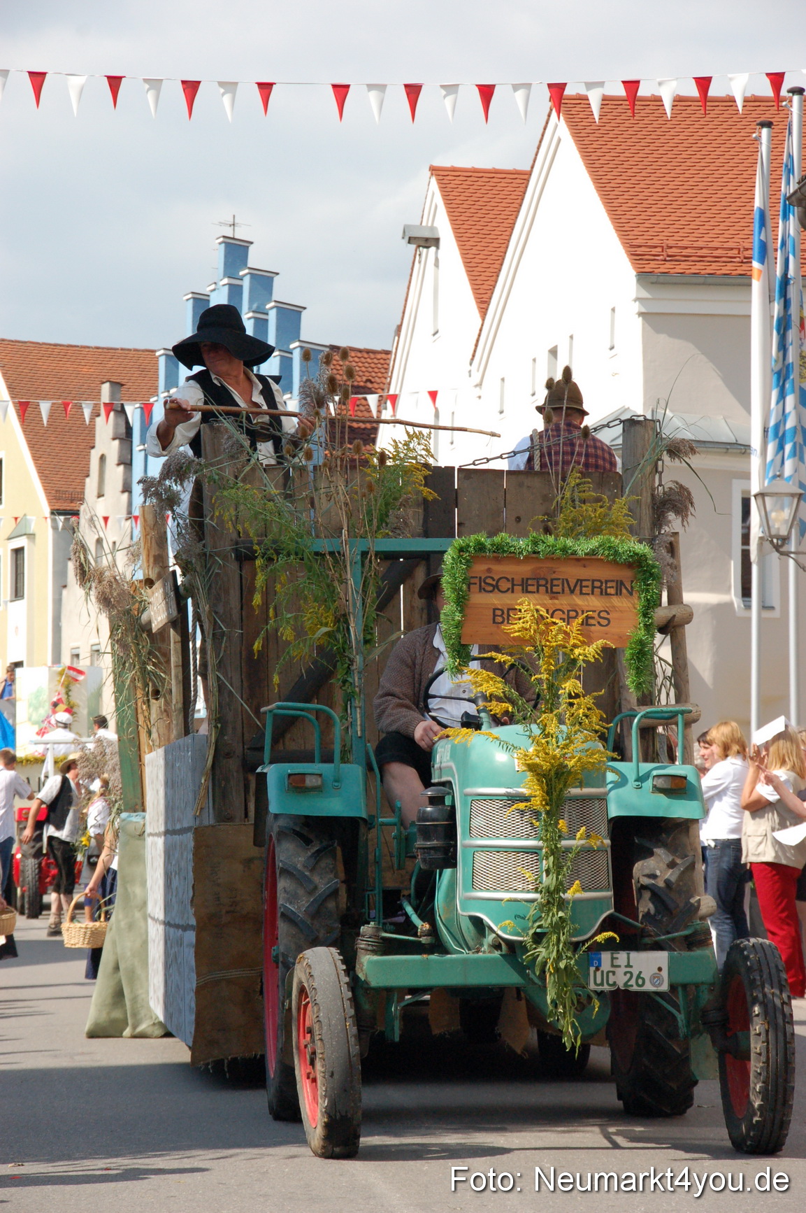 0138 Volksfestzug Beilngries 020907