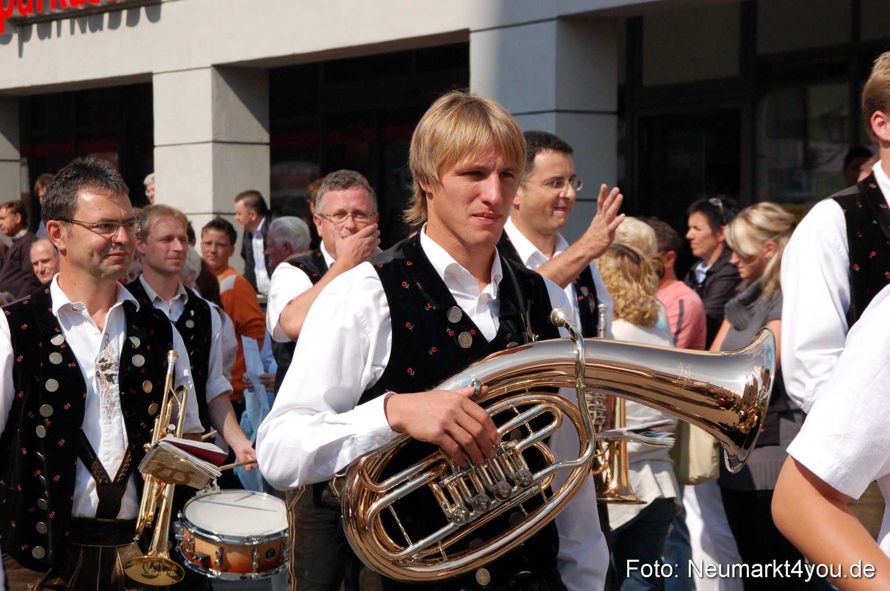 0153 Volksfestzug Beilngries 020907