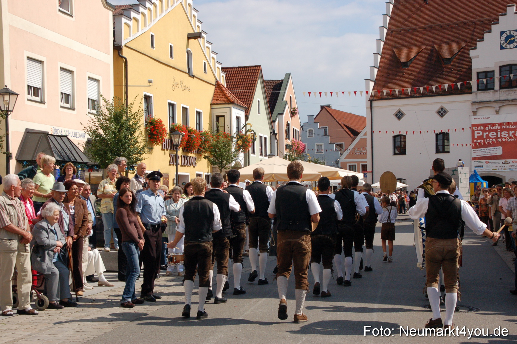 0154 Volksfestzug Beilngries 020907