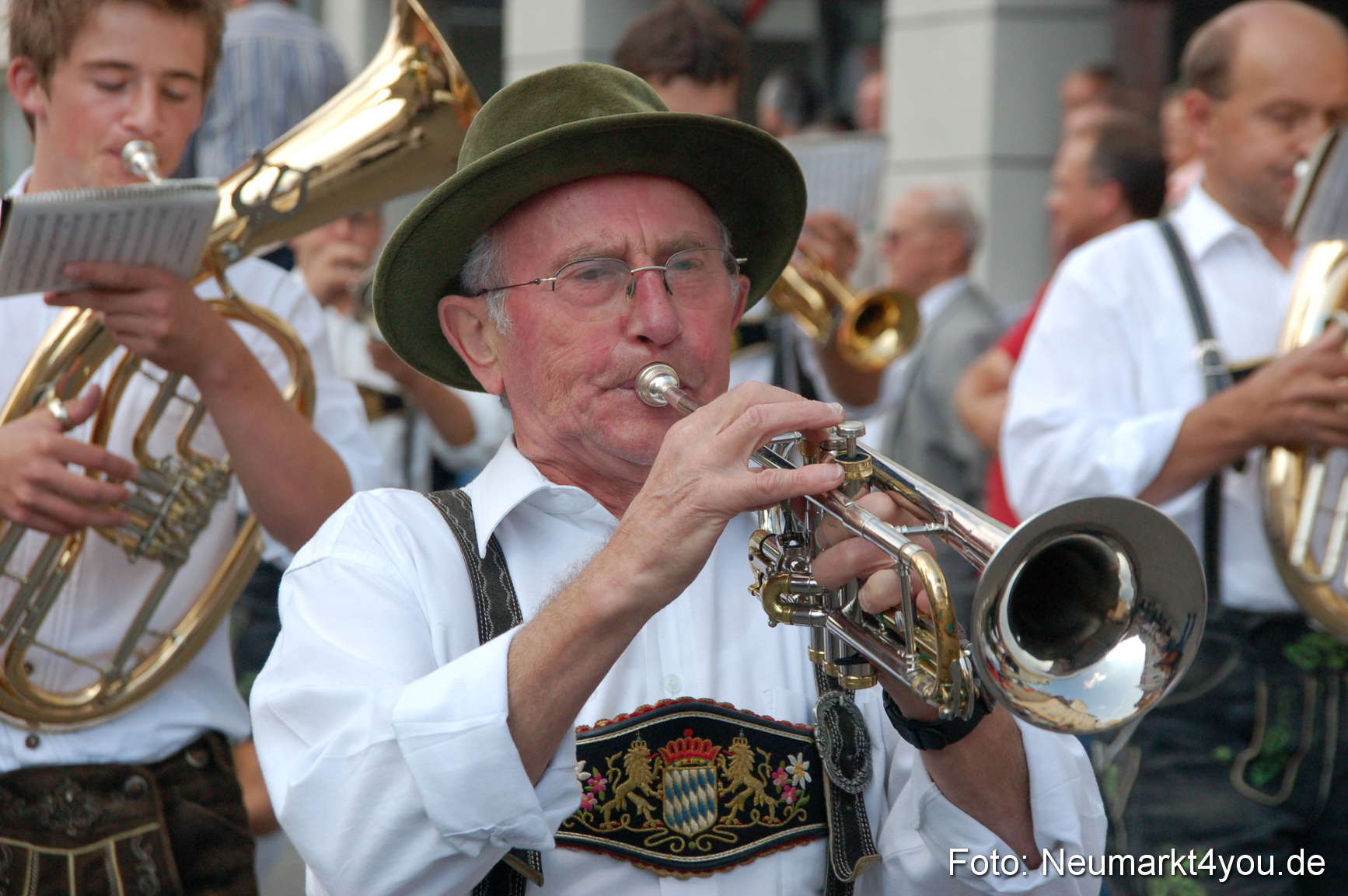 0262 Volksfestzug Beilngries 020907