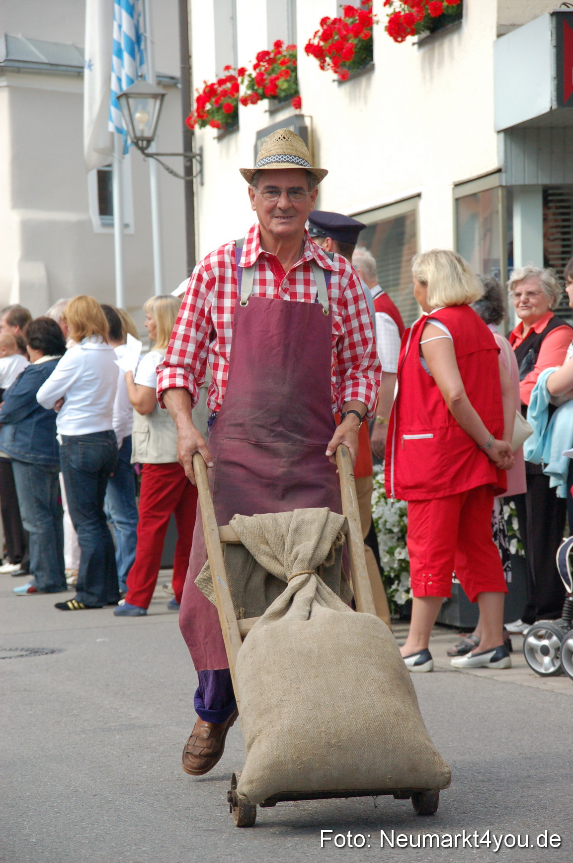 0283 Volksfestzug Beilngries 020907