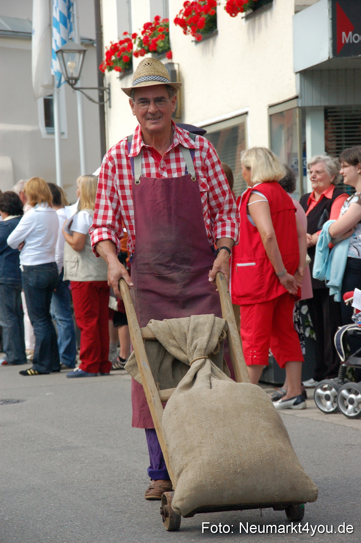 0285 Volksfestzug Beilngries 020907