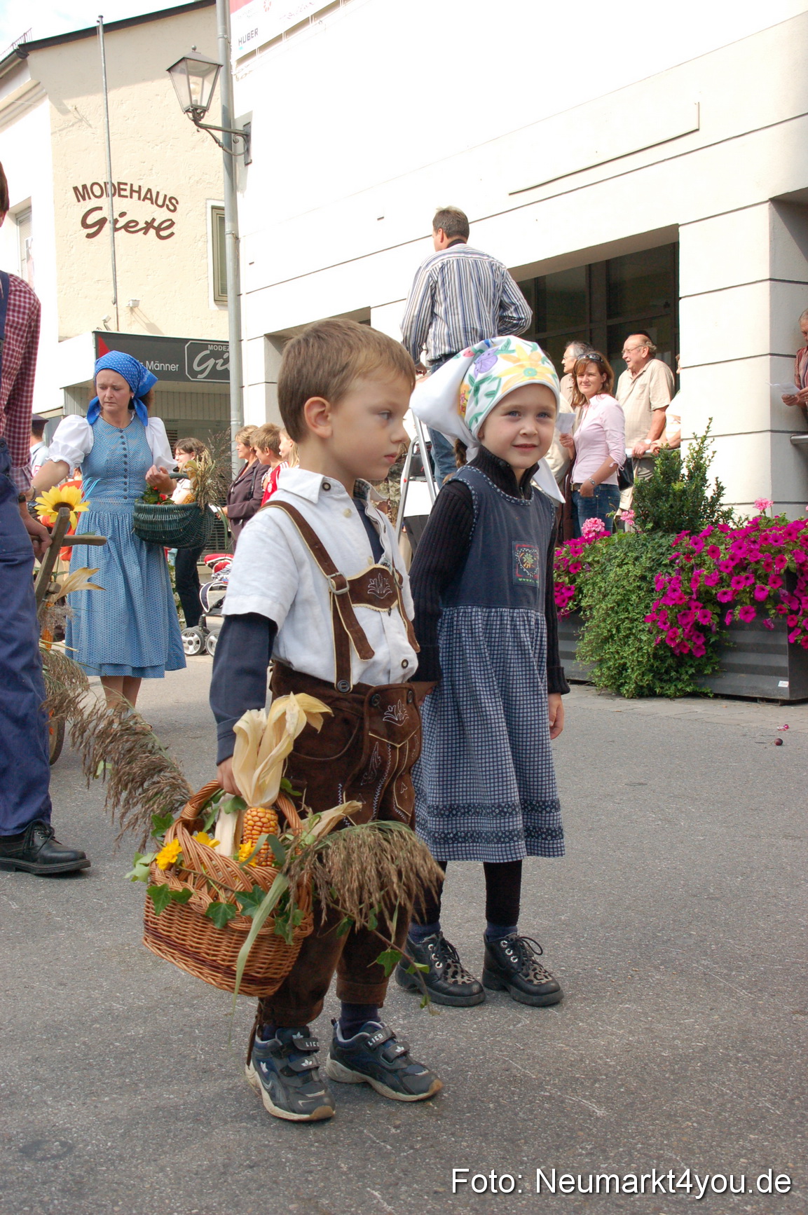0289 Volksfestzug Beilngries 020907