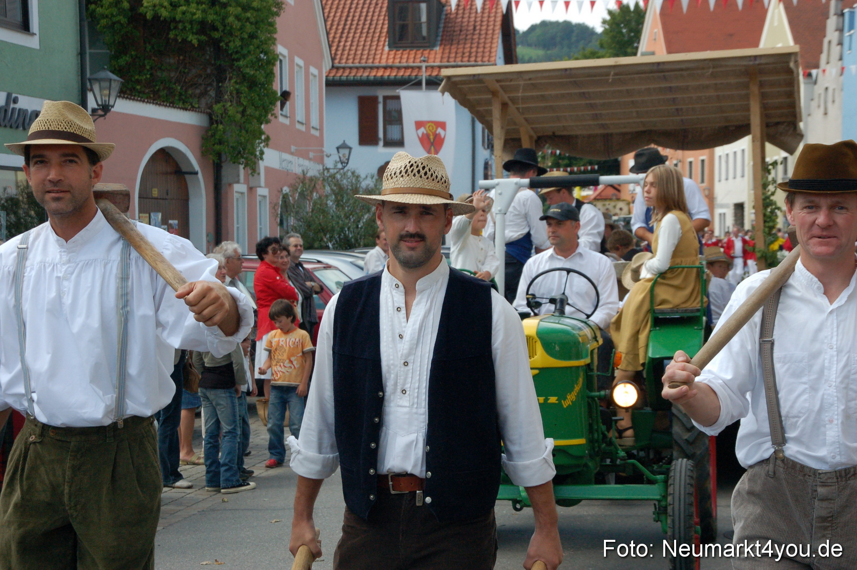 0308 Volksfestzug Beilngries 020907