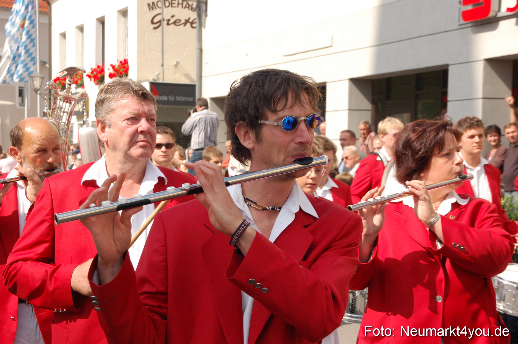 0323 Volksfestzug Beilngries 020907