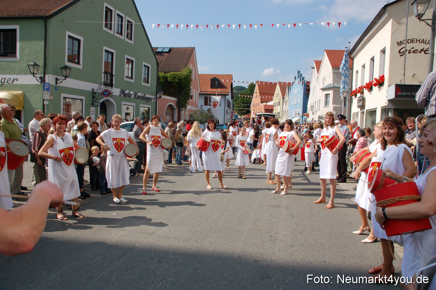 0356 Volksfestzug Beilngries 020907