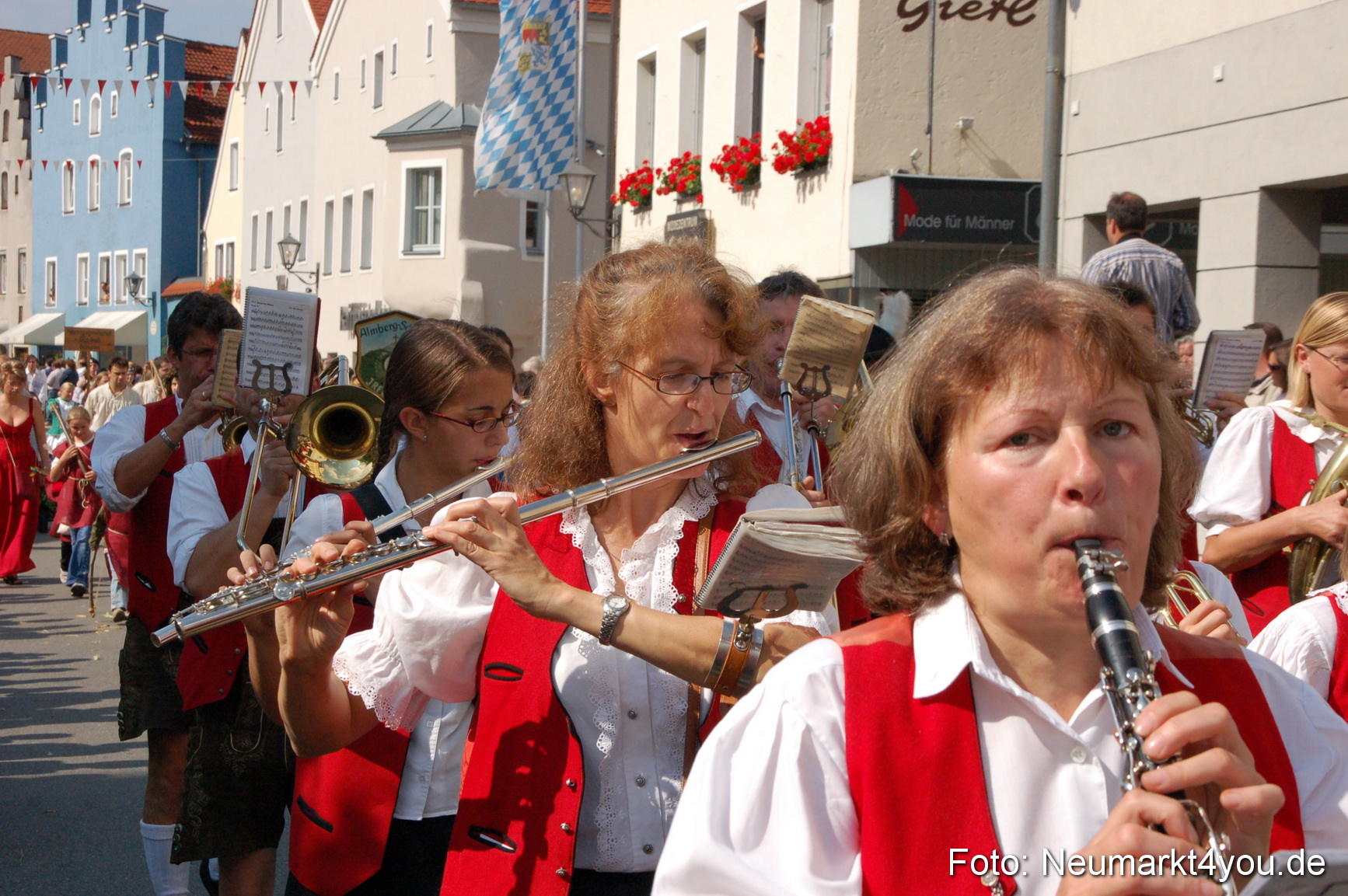 0377 Volksfestzug Beilngries 020907