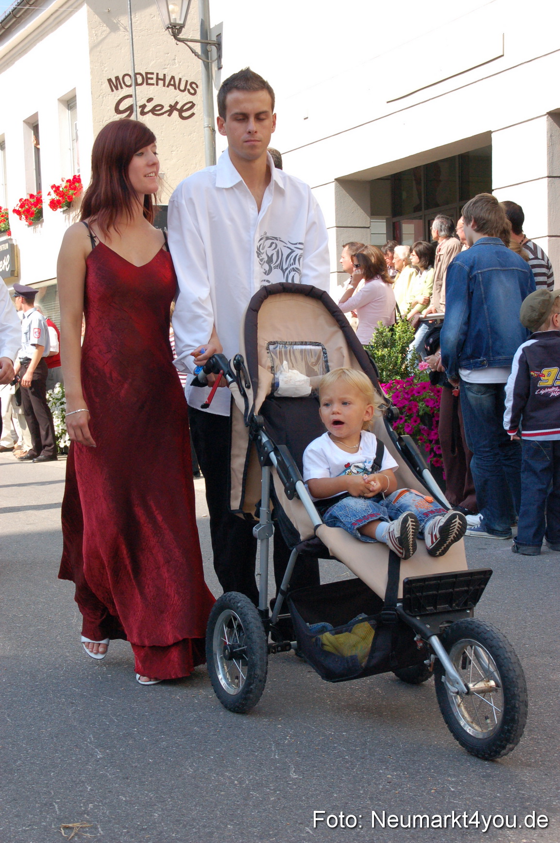 0389 Volksfestzug Beilngries 020907