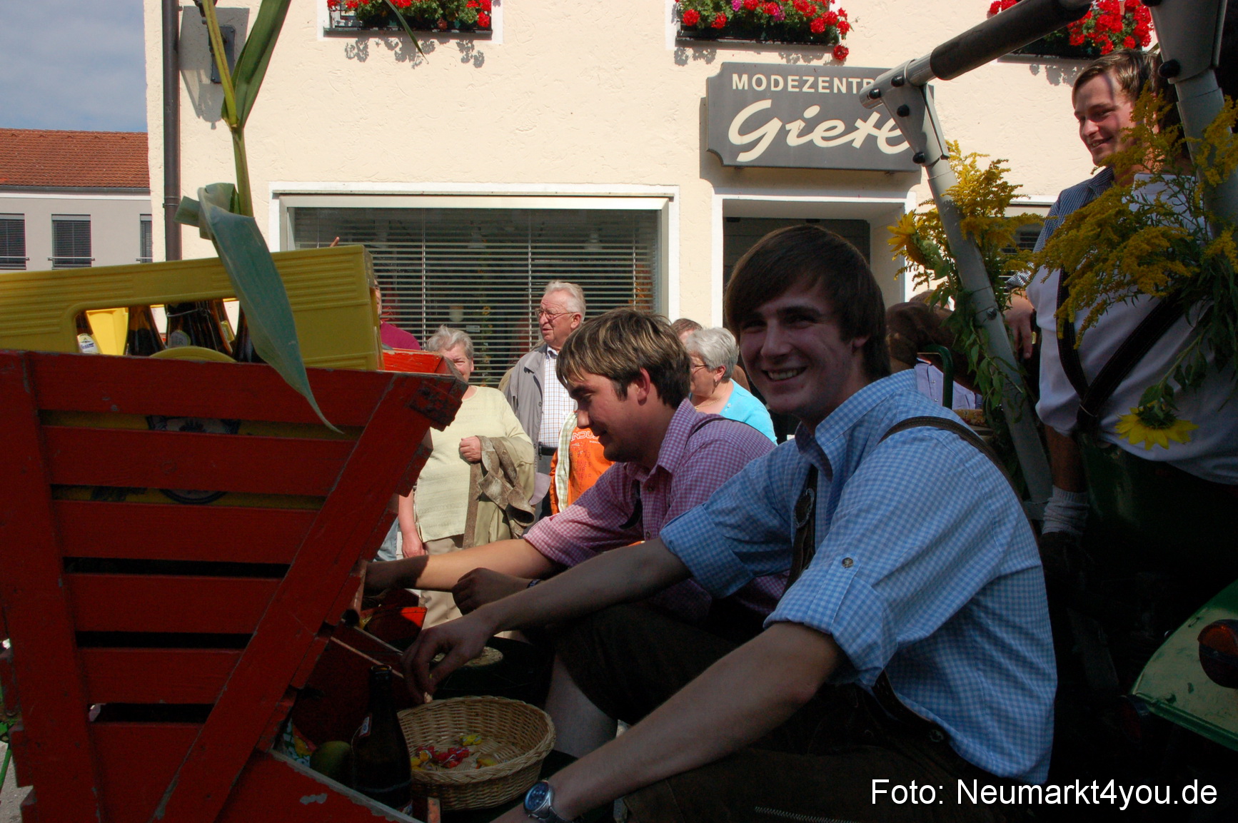 0418 Volksfestzug Beilngries 020907