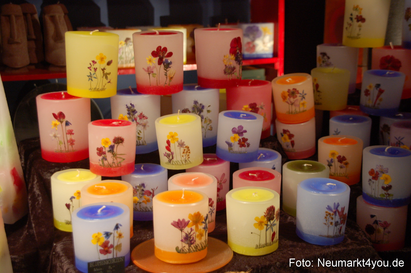 0012 Weihnachtsmarkt Neumarkt