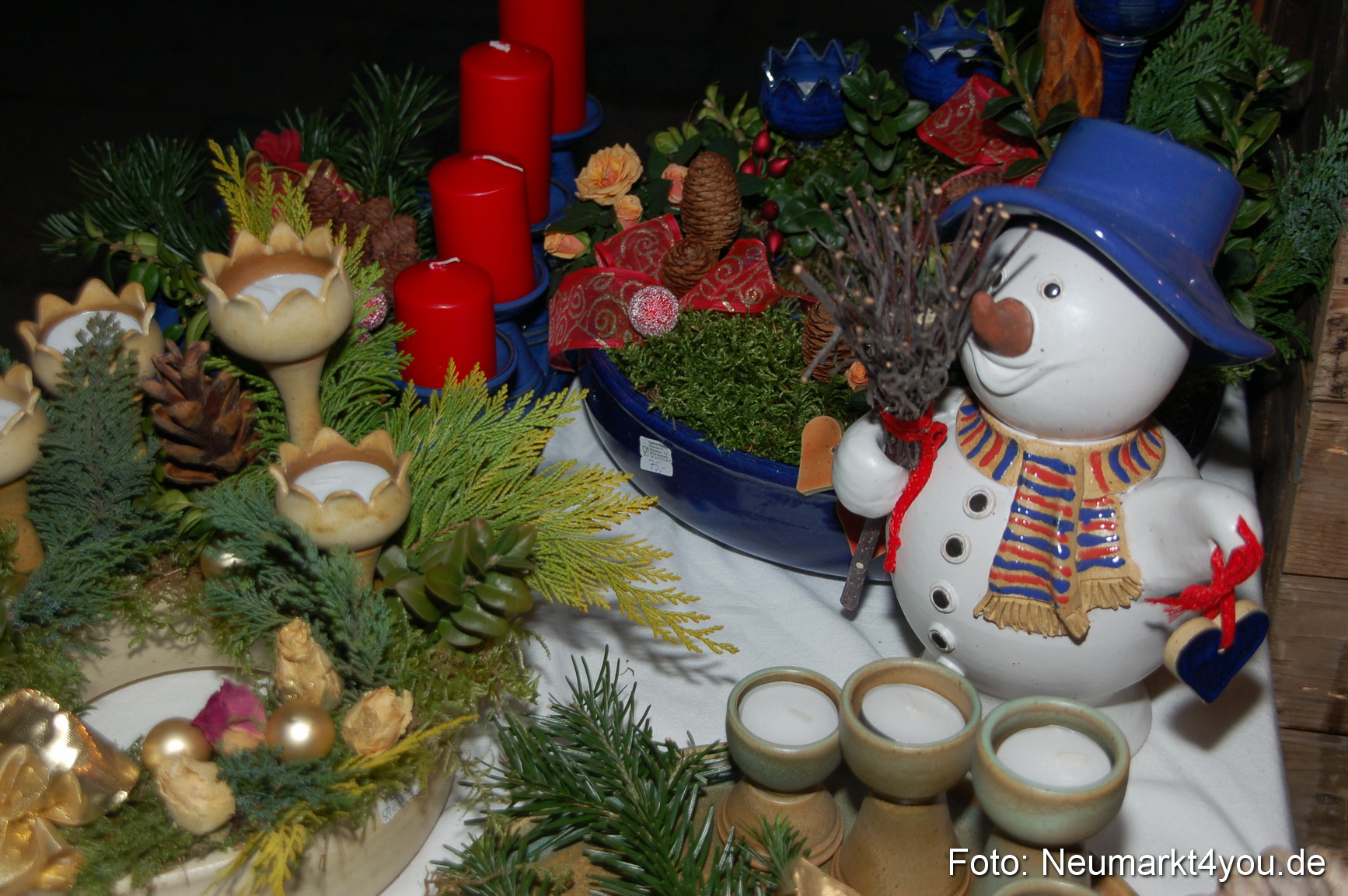 0030 Weihnachtsmarkt Neumarkt