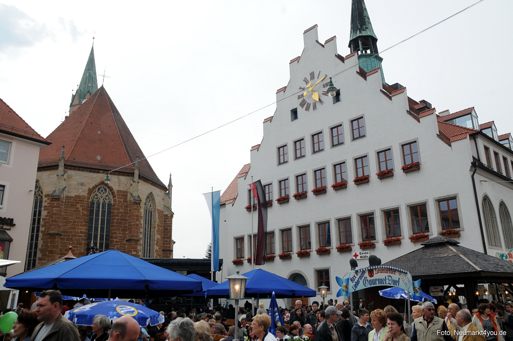 0121 The Funny Bones 7