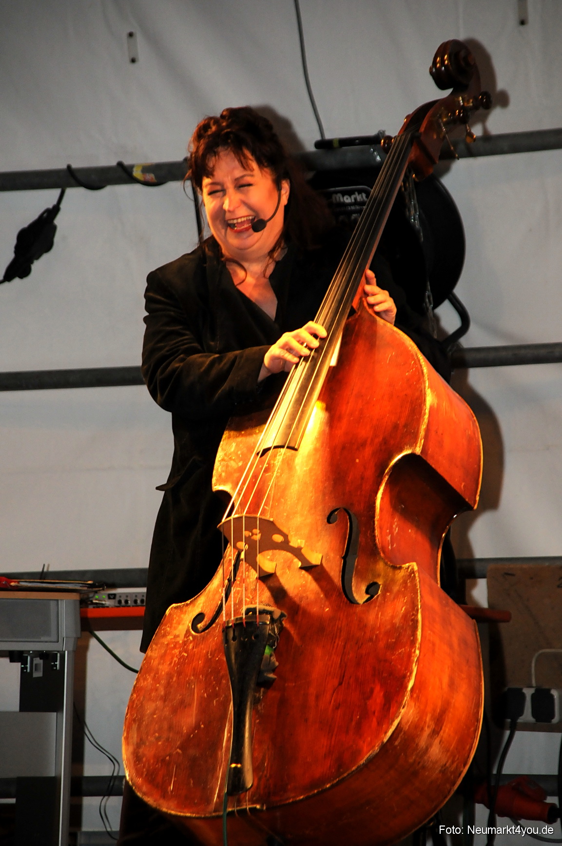 0161 Lizzy Aumeier 6