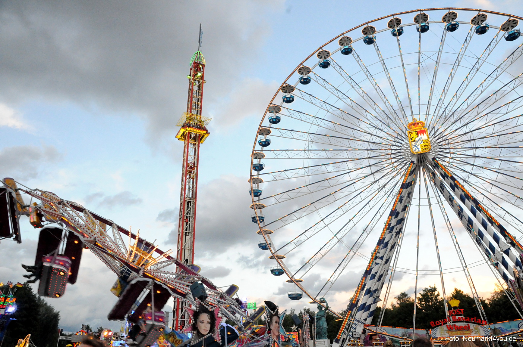 0024 Volksfest Neumarkt 2008