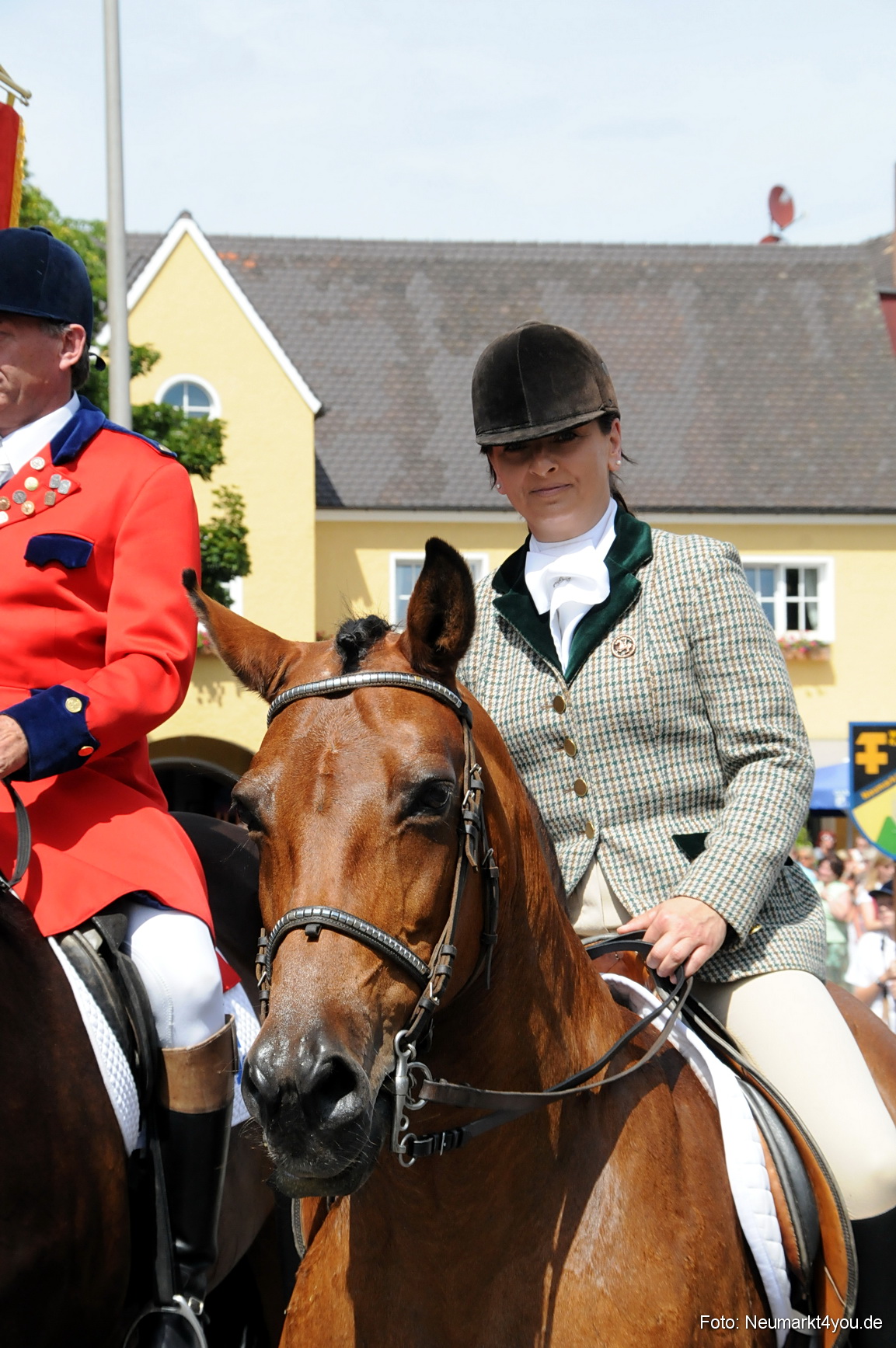0001 Volksfestzug Neumarkt 100808