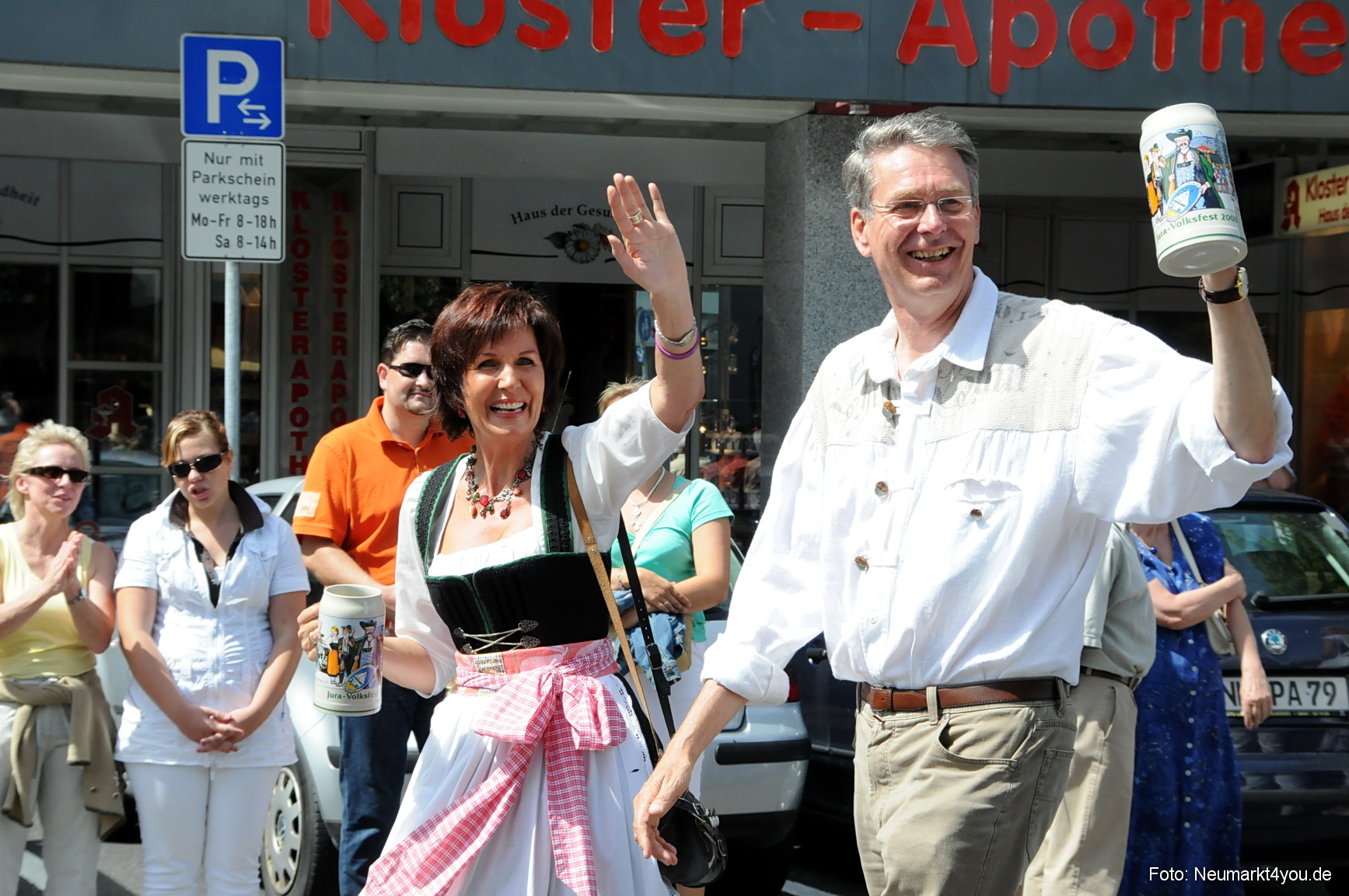 0007 Volksfestzug Neumarkt 100808