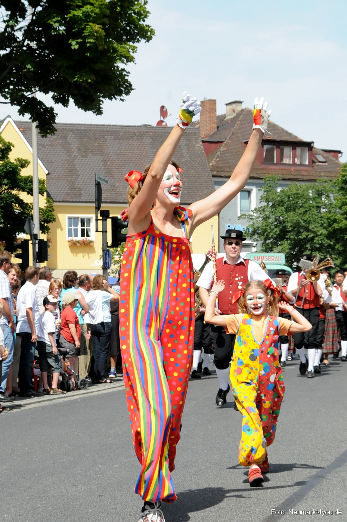 0009 Volksfestzug Neumarkt 100808