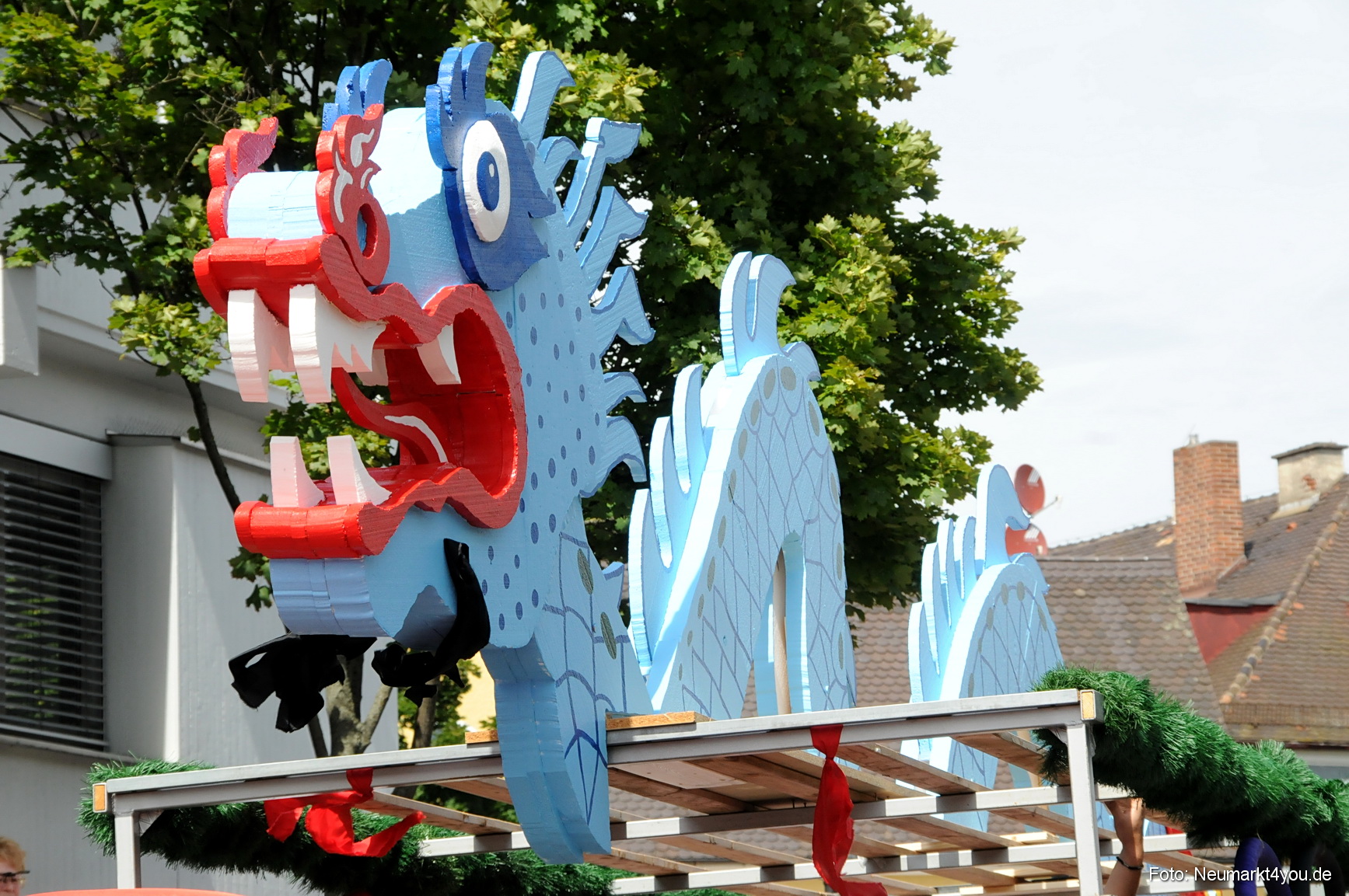 0014 Volksfestzug Neumarkt 100808