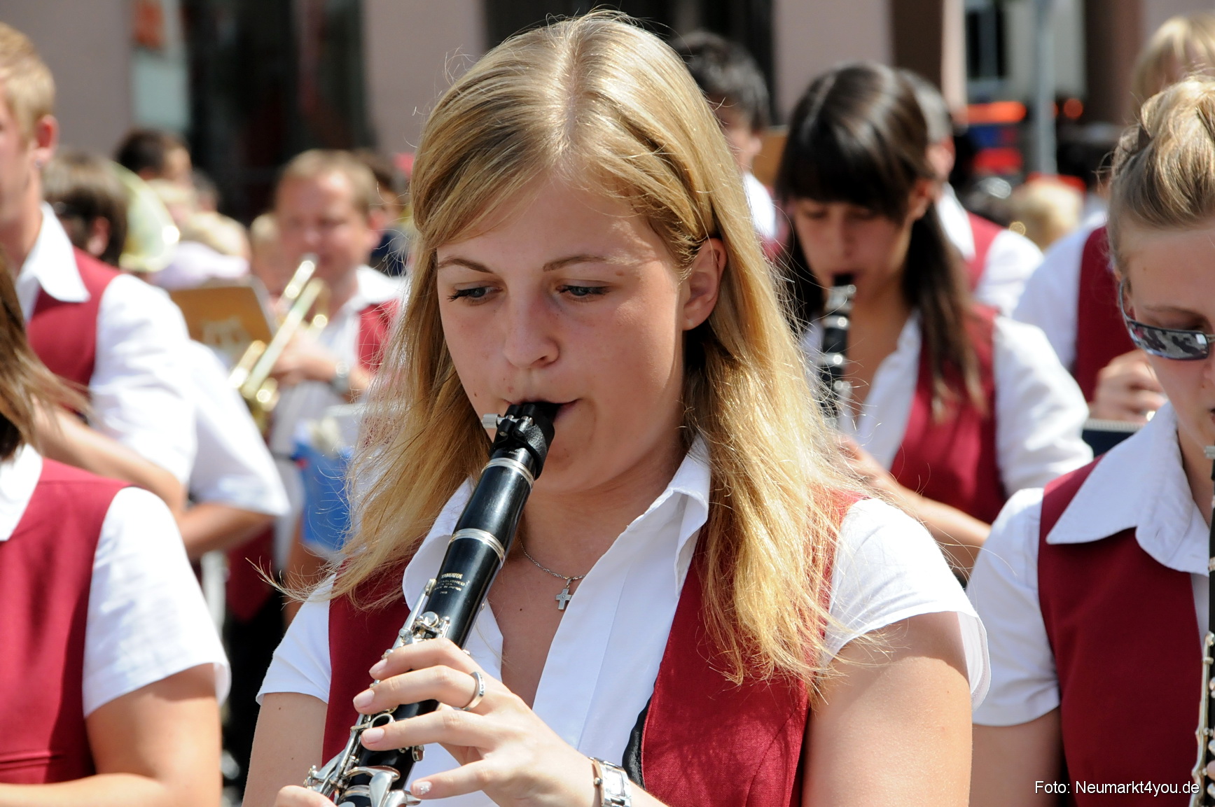 0022 Volksfestzug Neumarkt 100808