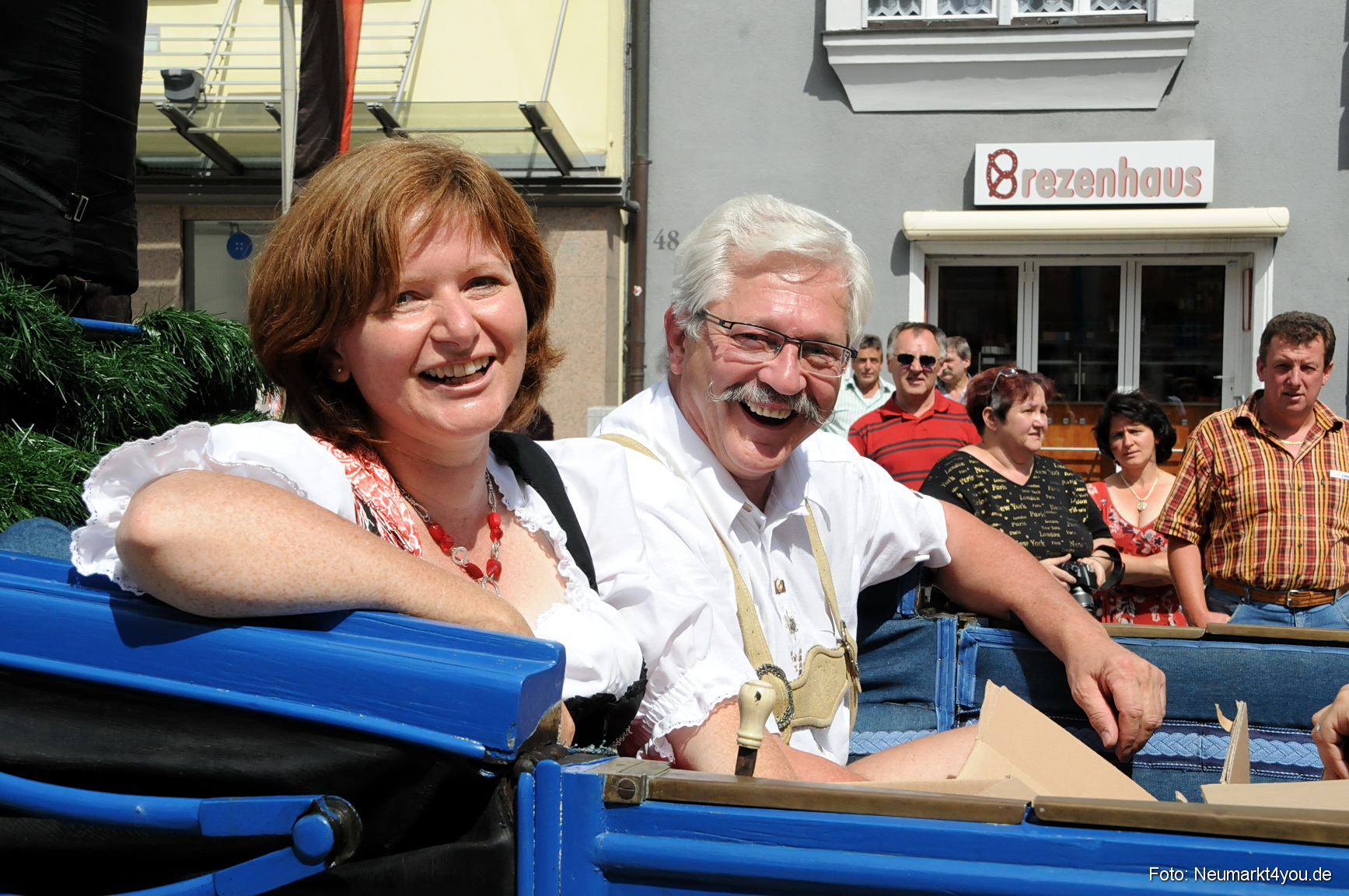 0027 Volksfestzug Neumarkt 100808