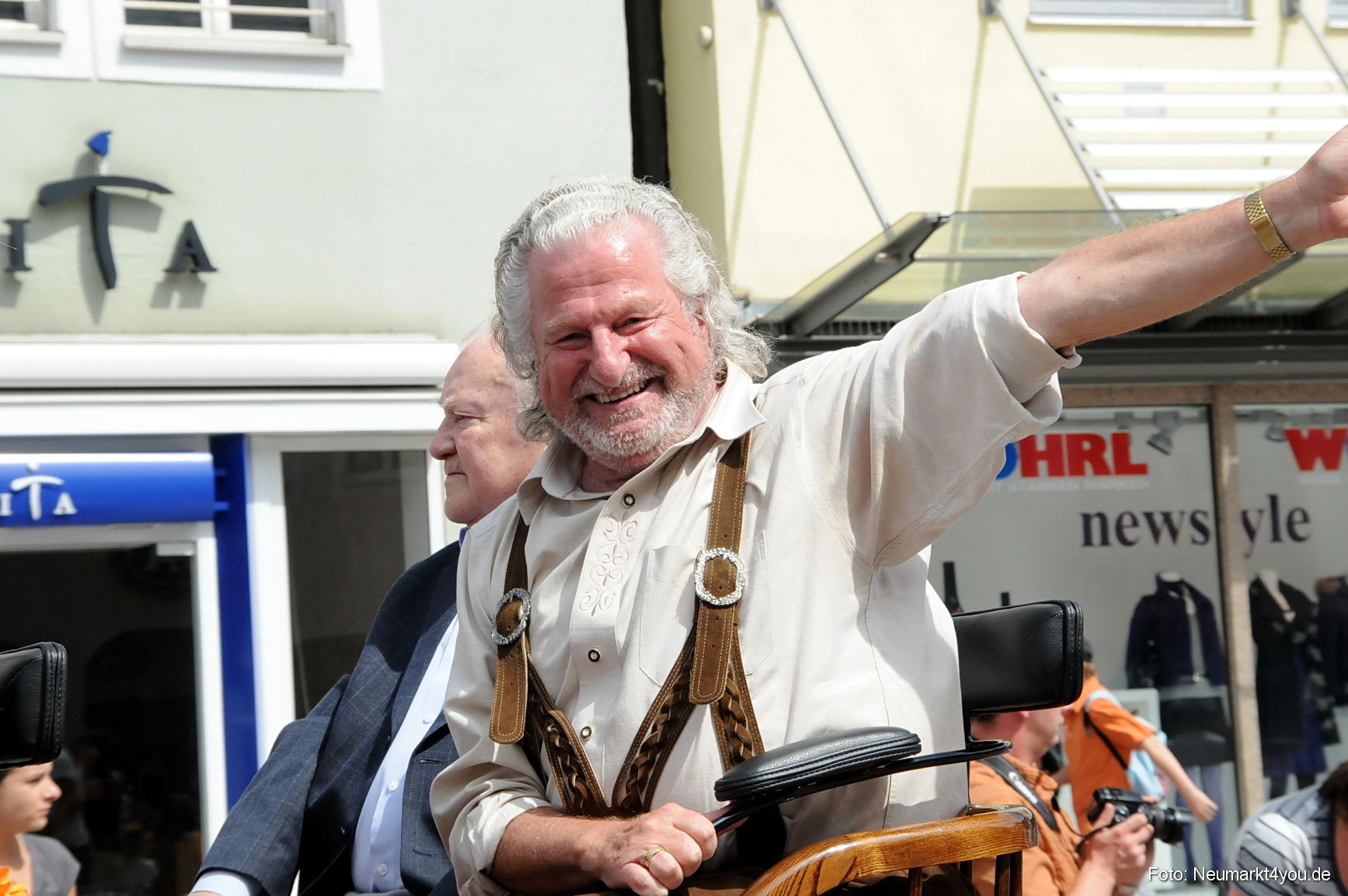 0035 Volksfestzug Neumarkt 100808