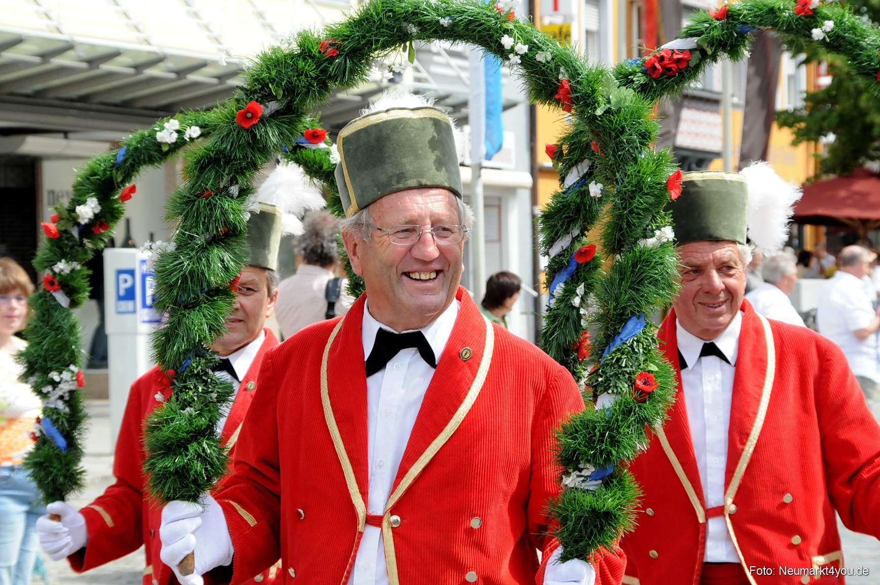 0048 Volksfestzug Neumarkt 100808
