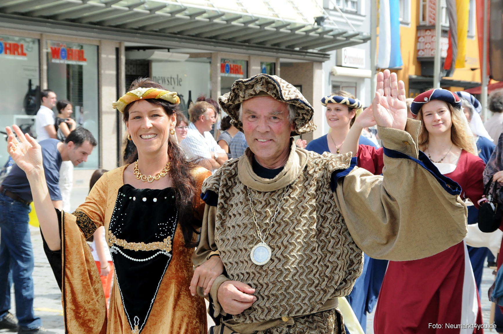 0070 Volksfestzug Neumarkt 100808