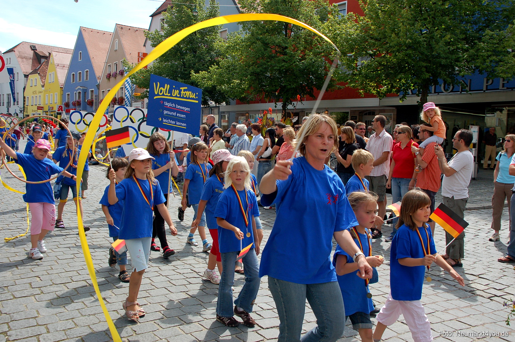 0071 Volksfestzug Neumarkt 100808